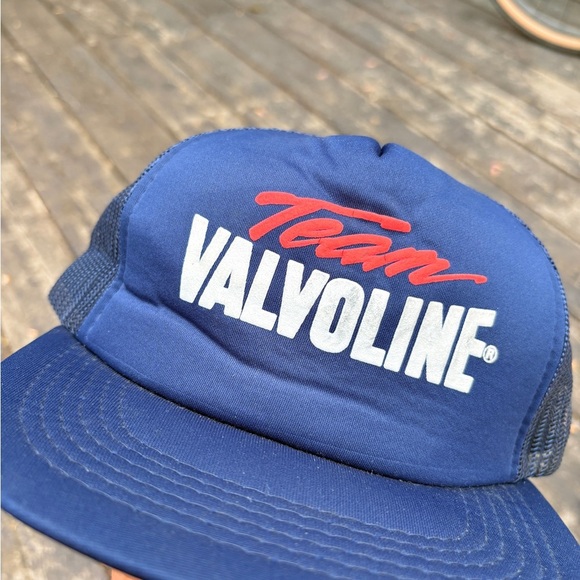 Vintage TEAM VALVOLINE oil / gas trucker hat - Picture 2 of 6